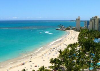 Old San Juan vs. Isla Verde Puerto Rico: Which Neighborhood Fits Your Travel Style?